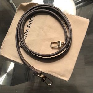 Strap for LV
